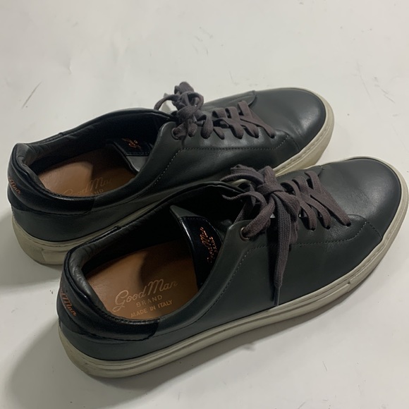 Good Man Brand Mens size 9 Low Top Sneaker Made in Italy Like New - Picture 2 of 6